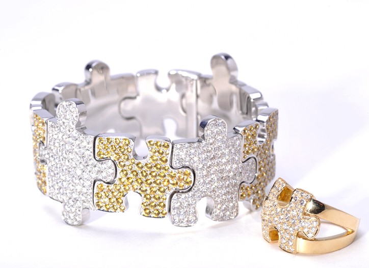 Paris Fashion Week Accessories: Gaining Access