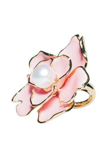 Kenneth Jay Lane Fetes Plaza Store