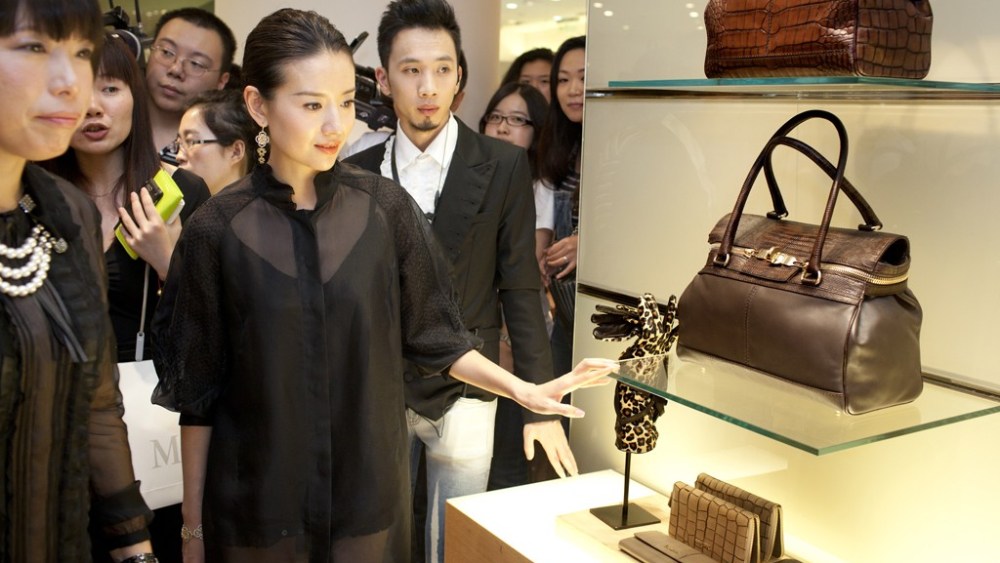 FNO Frenzy Hits New Delhi, Shanghai