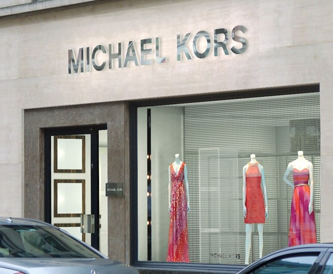 Luxury Brands Fight for Top Spot in Online Marketshare