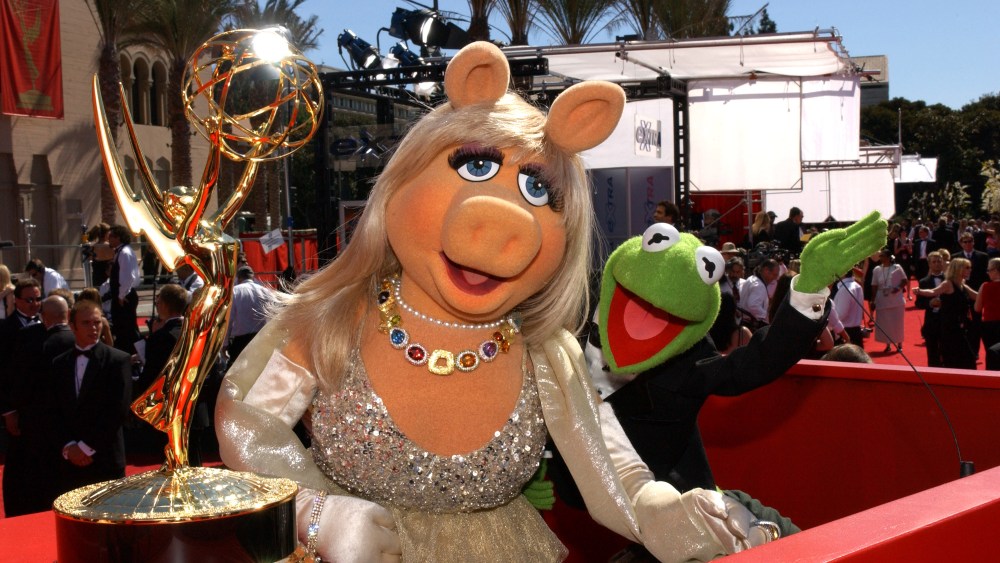 Miss Piggy Talk Fashion, Beauty and Reality TV
