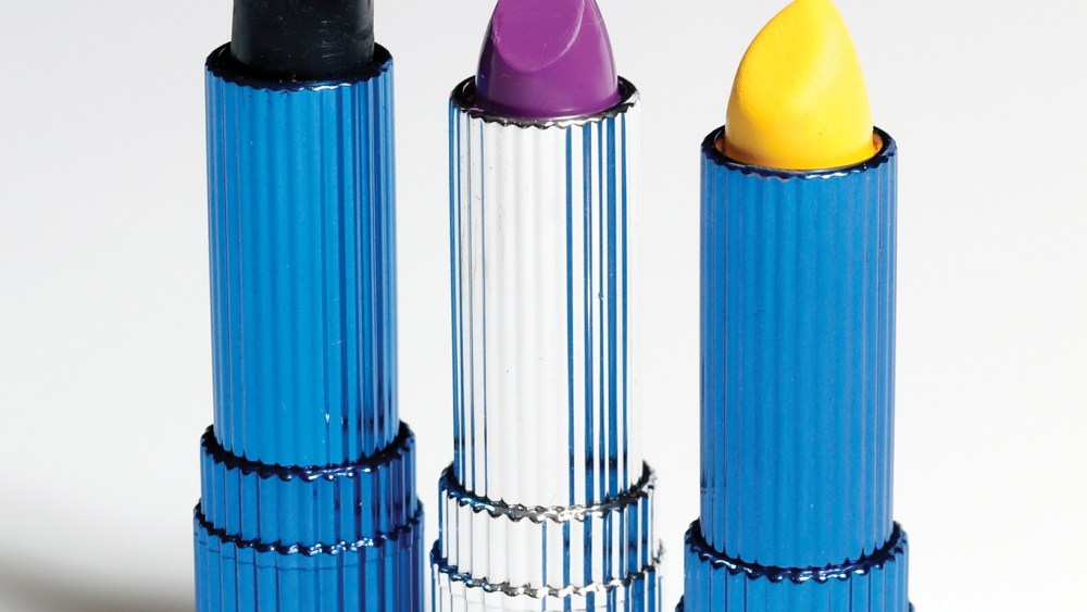 Estée Lauder Grows Hair Care Category