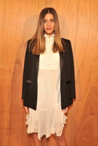 Ana Beatriz Barros