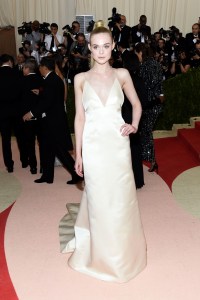 Elle Fanning in Thakoon at met gala 2016