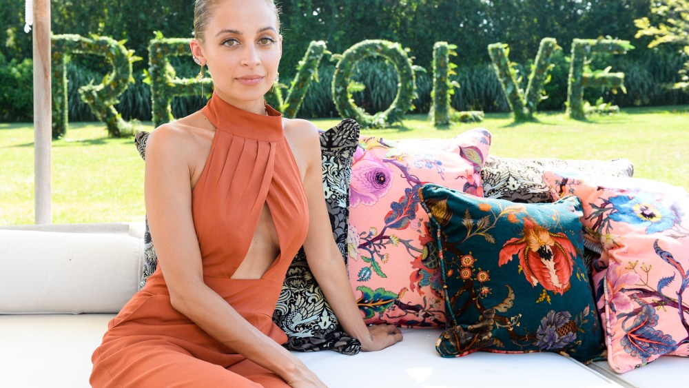 Nicole Richie, Erin Wasson and Fiona Byrne Host Hamptons Parties