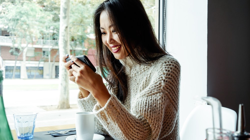 Mobile Commerce Requires Shift From Traditional Marketing Methods