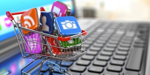 Brands Amp Experiences on Social Drive Apparel Business
