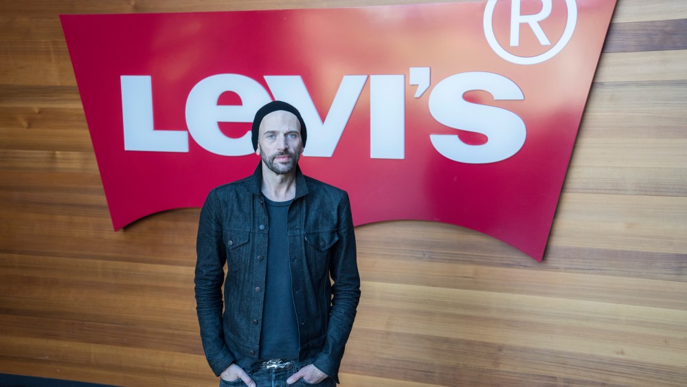Paul Dillinger, Levi's