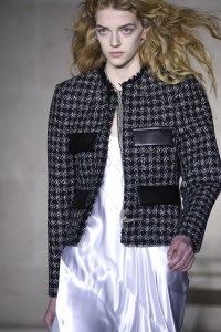 Details at Louis Vuitton RTW Fall 2017