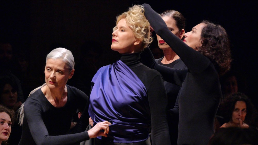 Olivier Saillard’s “Couture Essentielle” fashion performance.