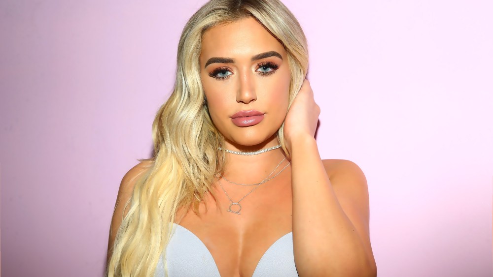 Anastasia Karanikolaou, aka Stassiebaby