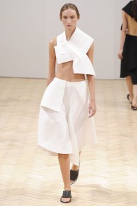 A model on the runway at J.W. Anderson's spring 2014 show.