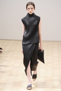 A model on the runway at J.W. Anderson's spring 2014 show.