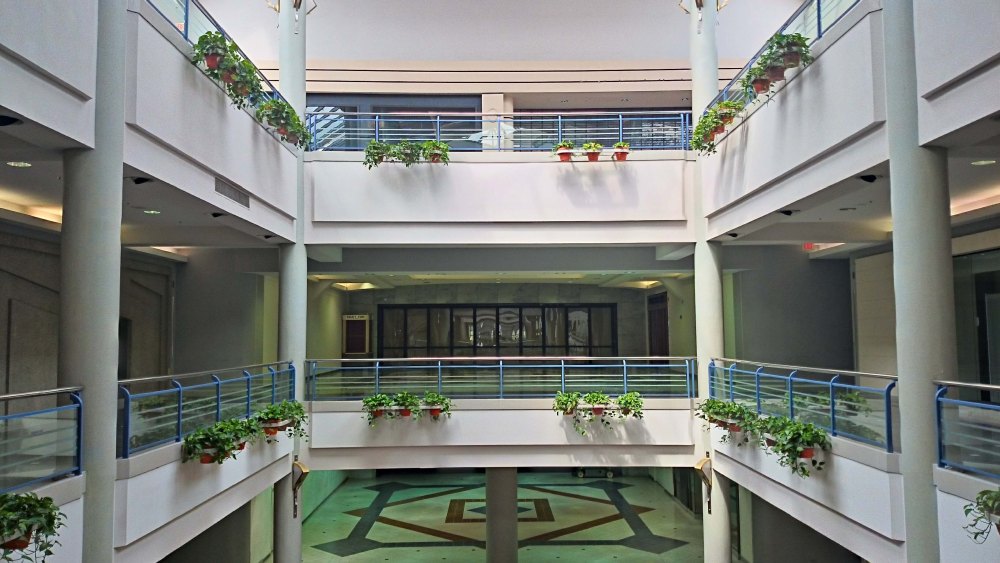 A new Credit Suisse report estimates that 20 percent to 25 percent of American malls will close in the next five years.