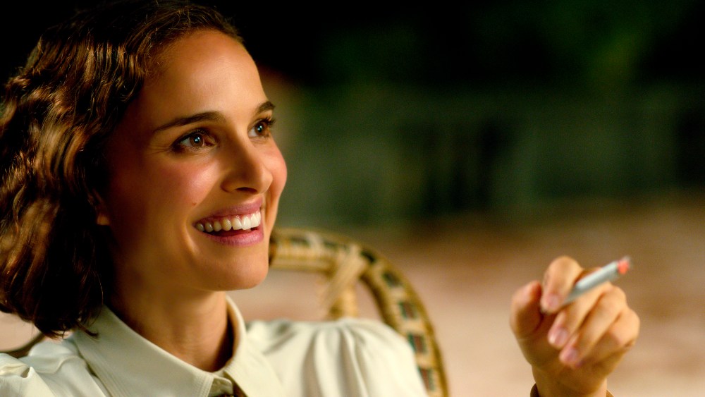 Natalie Portman Looks for Ghosts in 'Planetarium' Before Life Vanishes