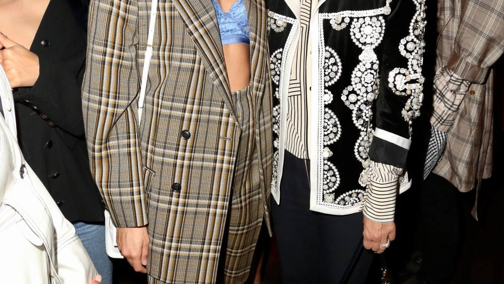 Hailey Baldwin, Tory Burch