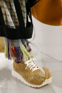 Details at Loewe RTW Spring 2018