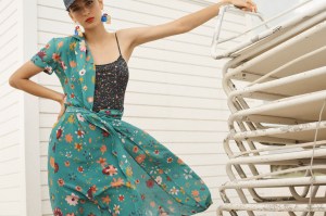 Looks from LHD