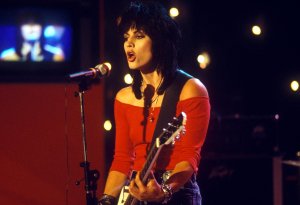 JOAN JETT AND THE BLACKHEARTSJOAN JETT AND THE BLACKHEARTS - 1983