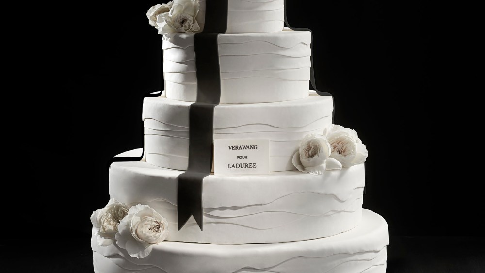 A Vera Wang Pour Ladurée dessert.