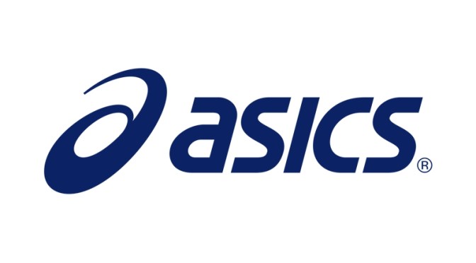 Say Cheese: Asics Unveils World’s Biggest Selfie Stick