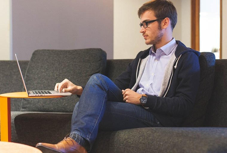 BlackRock Tells Employees It’s Okay Wear Jeans