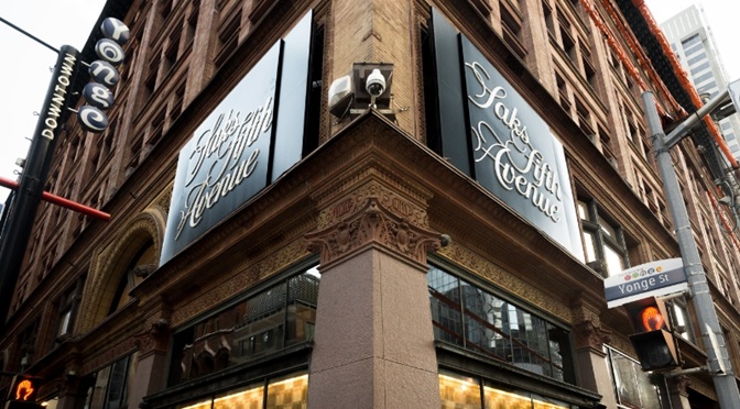 Saks Fifth Avenue Takes Chance on Expanding into Canada
