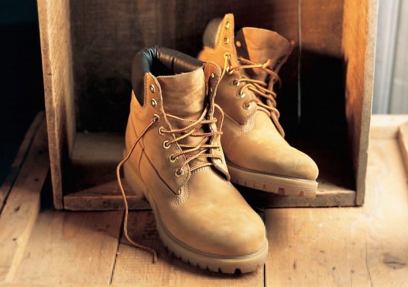 VF Corp Reports Unsuccessful Q4