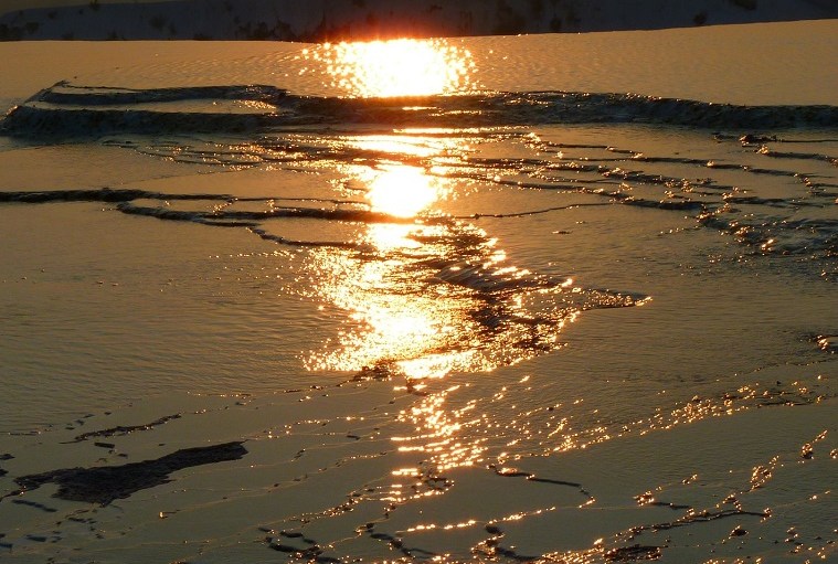 H&M Steps Up Efforts Eliminate Water Pollution Turkey