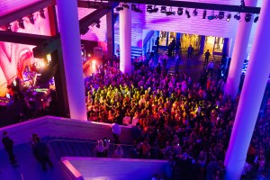 SAN FRANCISCO, CA - April 25 -  Atmosphere at SFMOMA Modern Ball 2018 on April 25th 2018 at SFMOMA in San Francisco, CA (Photo - Devlin Shand for Drew Altizer Photography)