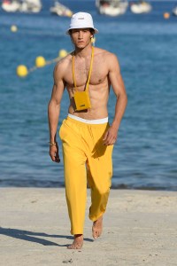 Jacquemus Men's Spring 2019