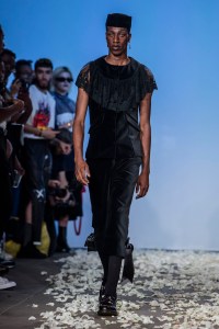 Kenneth Nicholson Men's Spring 2019