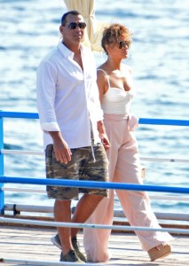 Jennifer Lopez and Alex Rodriguez, vacation style, wedges, chanel
