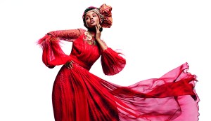 A fashion photograph used in the exhibit: RAŞIT BAĞZIBAĞLI