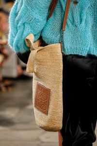 Details at Loewe RTW Spring 2019