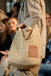 Details at Loewe RTW Spring 2019