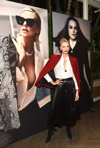 Charlize TheronElle Women in Hollywood, Cocktails, Los Angeles, USA - 15 Oct 2018WEARING DIOR SAME OUTFIT AS CATWALK MODEL *9439367l AND LALA RUDGE