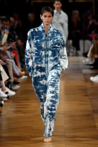 Kaia Gerber on the catwalkStella McCartney show, Runway, Spring Summer 2019, Paris Fashion Week, France - 01 Oct 2018