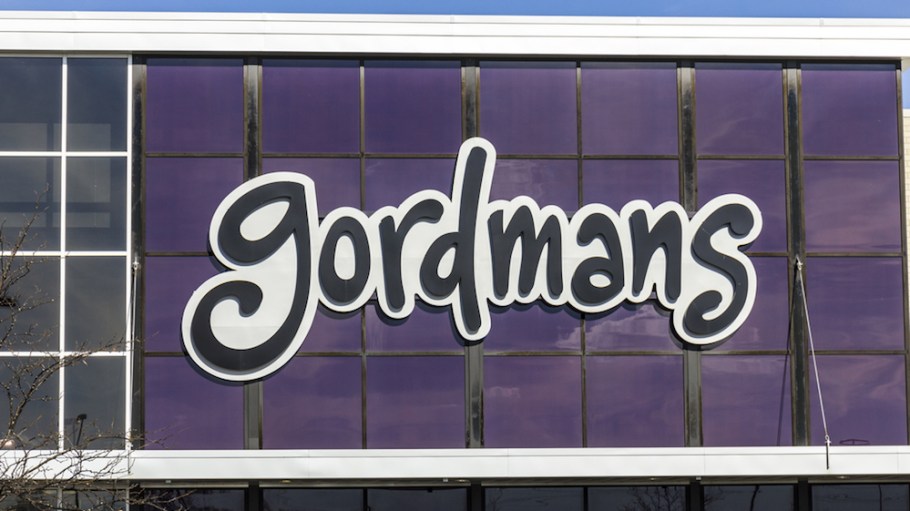 Stage Stores Hanging on Off-Price Performance