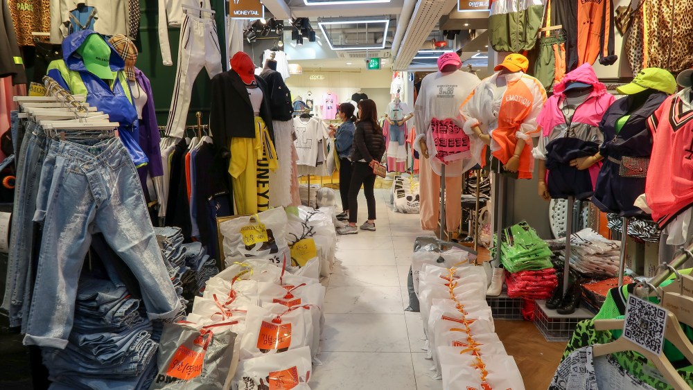 Scenes From Seoul’s Night Markets