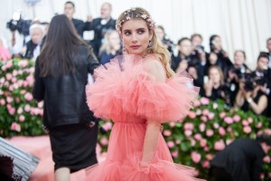 Emma Roberts in Giambattista Valli.