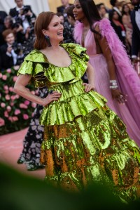 Julianne Moore in Valentino.