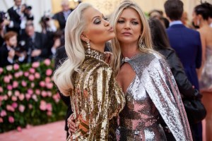 Rita Ora and Kate Moss in Marc Jacobs.