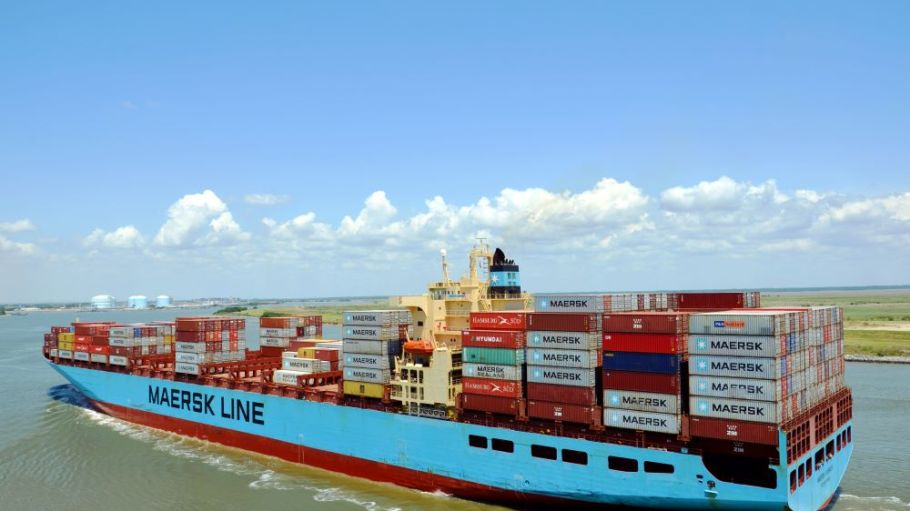unmanned autonomous robotic cargo ship maersk