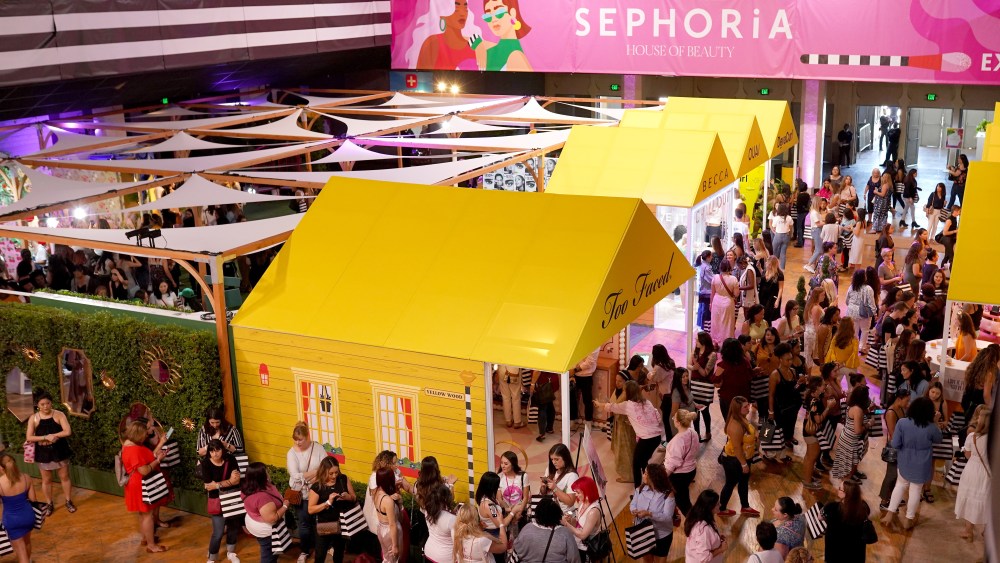 LOS ANGELES, CALIFORNIA - SEPTEMBER 07: A view of the atmosphere at SEPHORiA: House of Beauty  Day One at The Shrine Auditorium on September 07, 2019 in Los Angeles, California. (Photo by Presley Ann/Getty Images for Sephora)