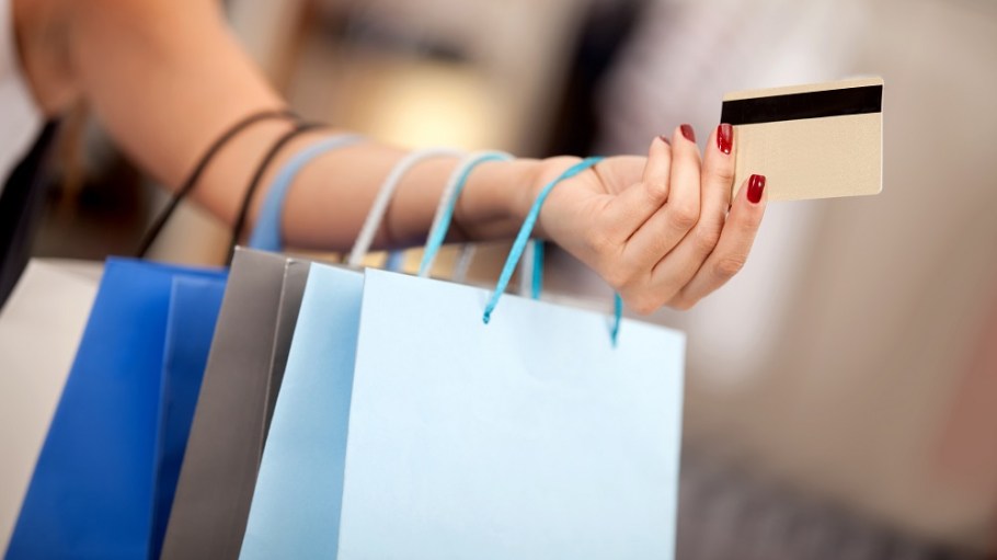 Consumer spending on clothing and footwear swung back up in September, marking five straight months of alternating increases and decreases.