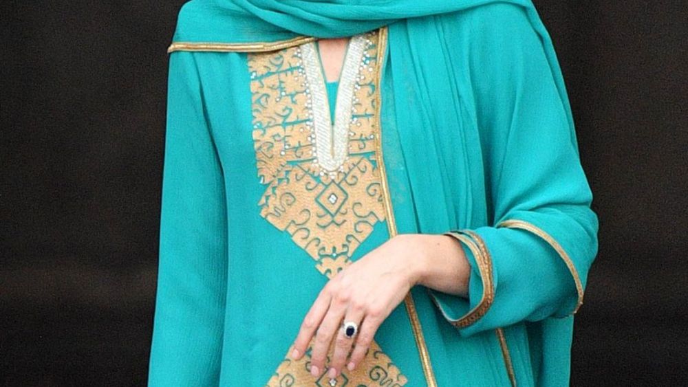 Kate Middleton Pakistan Royal Tour - Channeling Princess Diana
