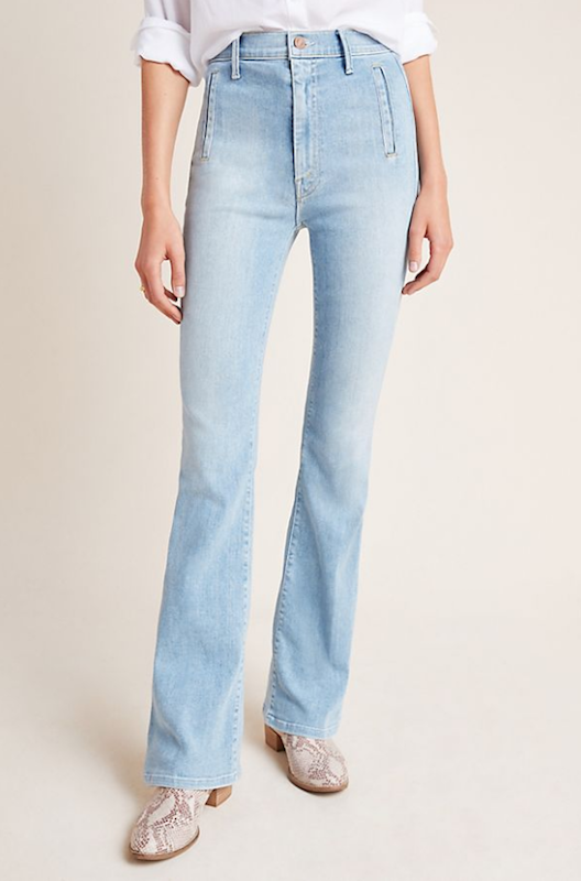 We rounded up 10 of the best high-stretch jeans that will let you indulge in Thanksgiving dinner and look good doing it.