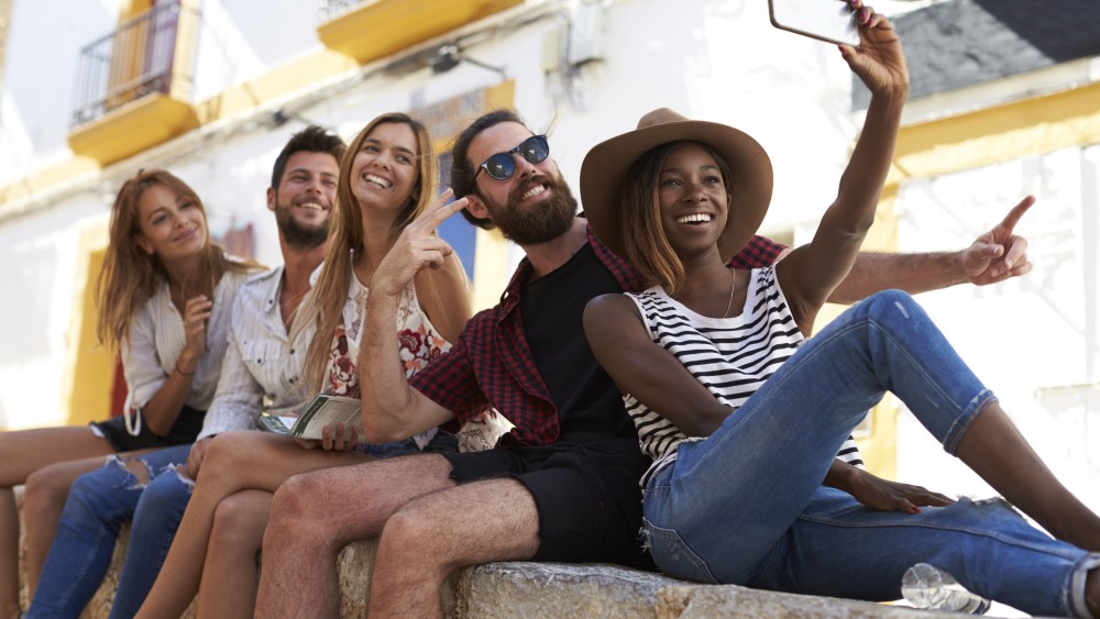 Millennials selfie