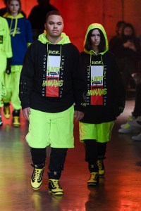 Tommy Hilfiger RTW Spring 2020